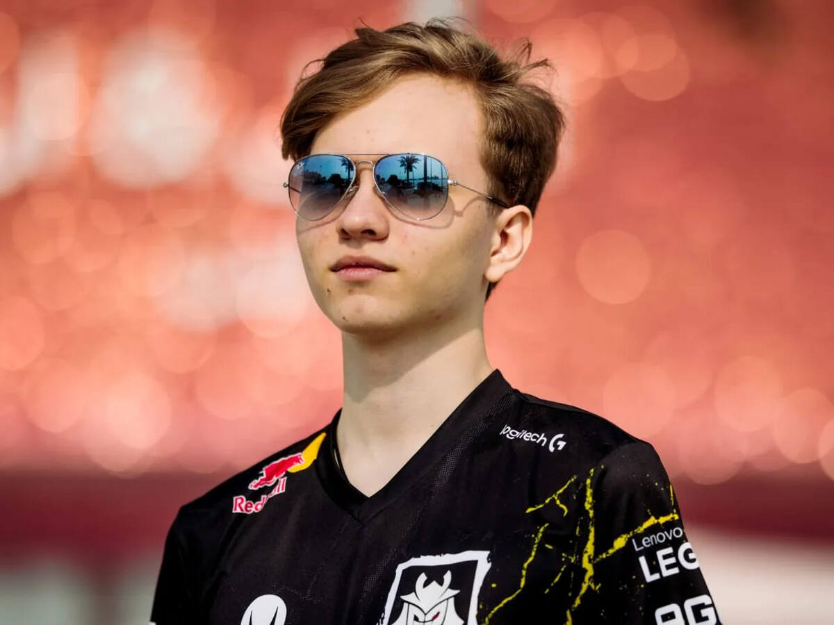 Источник: социальные сети m0NESY