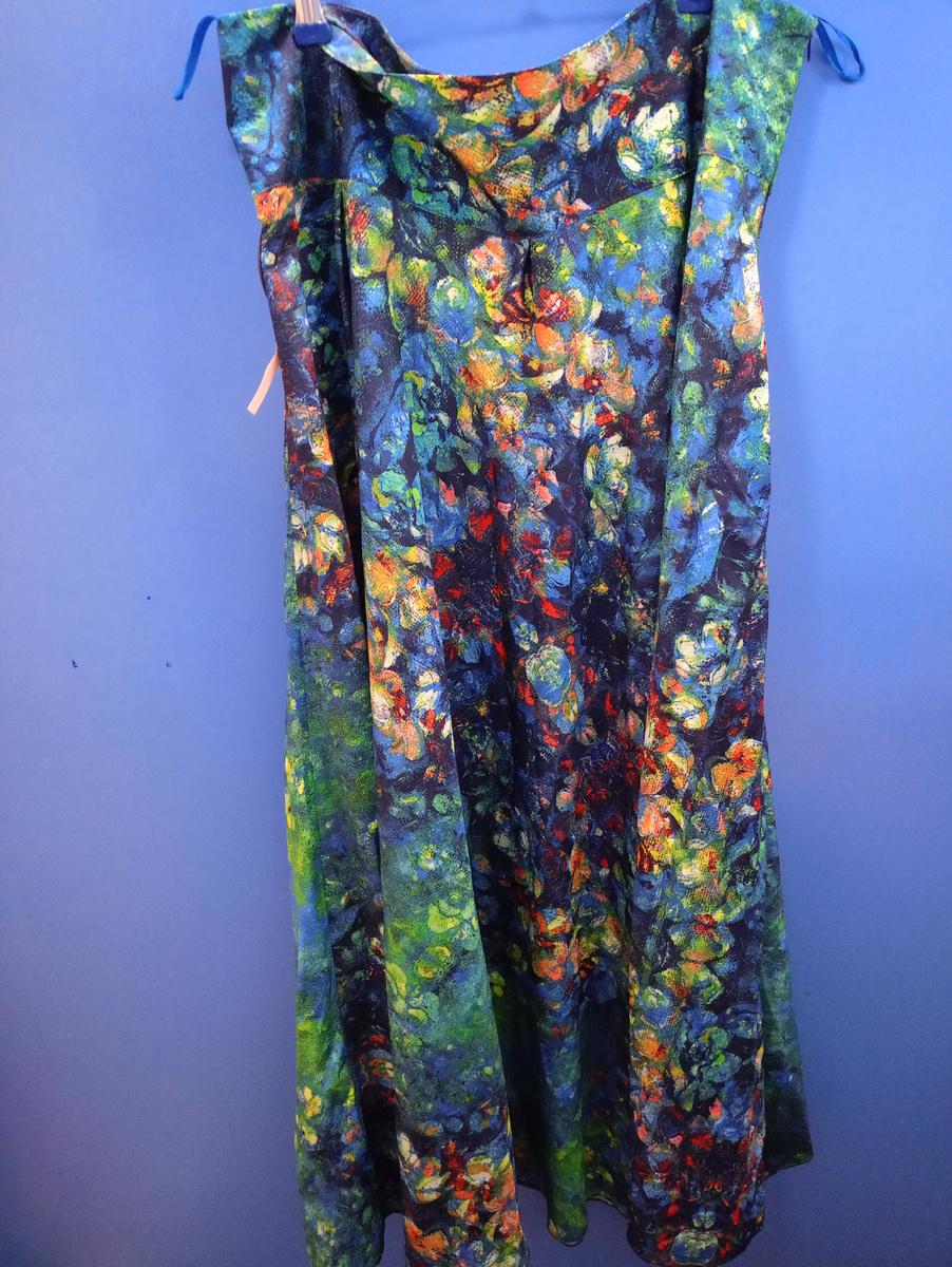 Юбка большого размера с акварельным принтом. Цвета невероятные, сочные, яркие