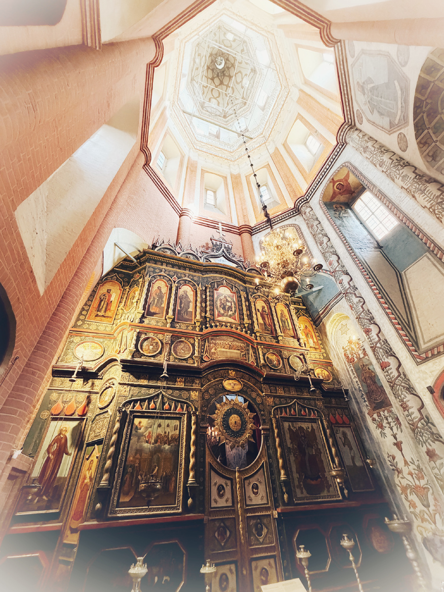 Внутри собора Василия Блаженного