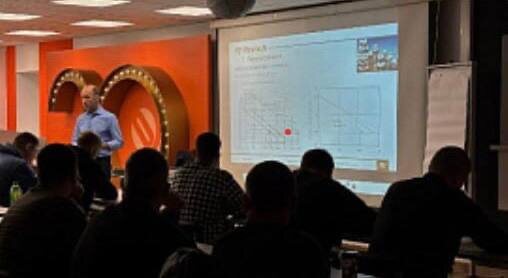 Учимся работать осознанно: семинар по монтажу кабельной арматуры для специалистов АО «ОЭК» и АНО «ОЭК Стройтрест»