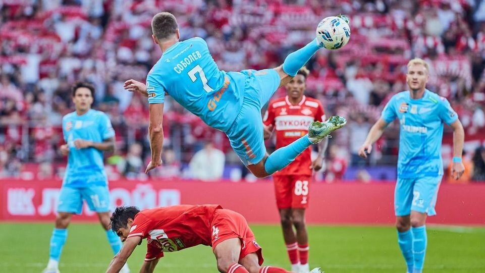 Забьет ли Соболев в ворота бывшего клуба?