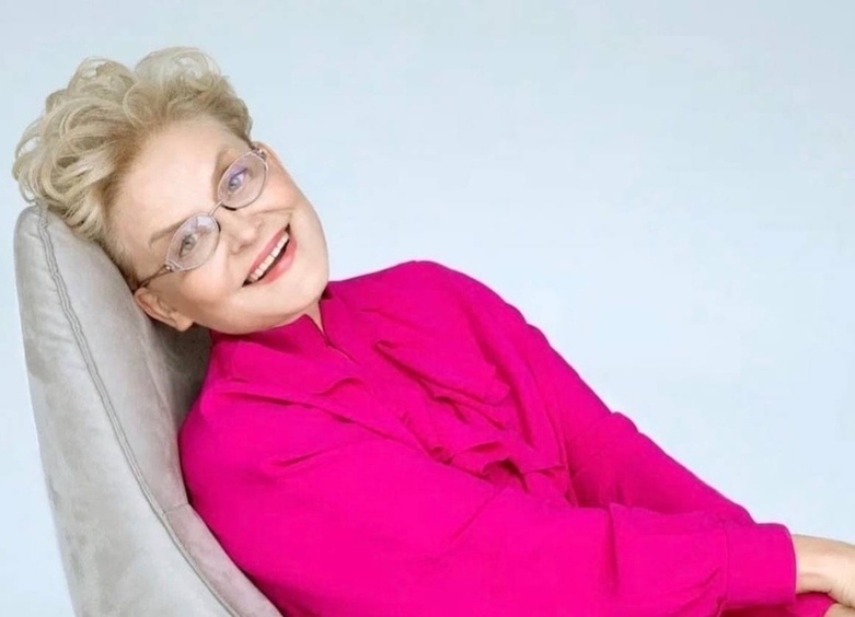     Елена Малышева