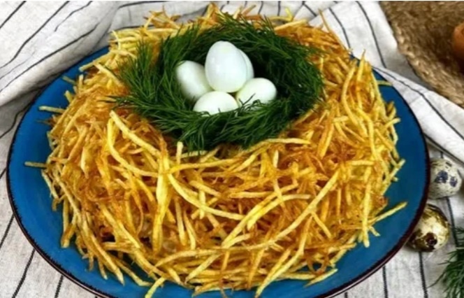 Салат "Гнездо глухаря"