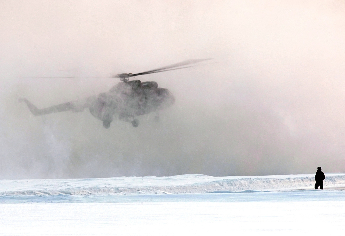 Вот примерно так, фото из открытых источников 