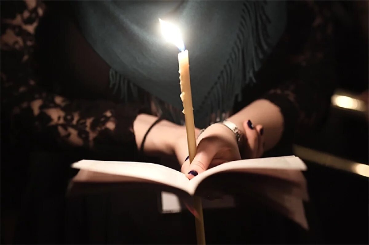    В эту Родительскую субботу принято молиться обо всех христианах, но в первую очередь — о собственных родственниках.