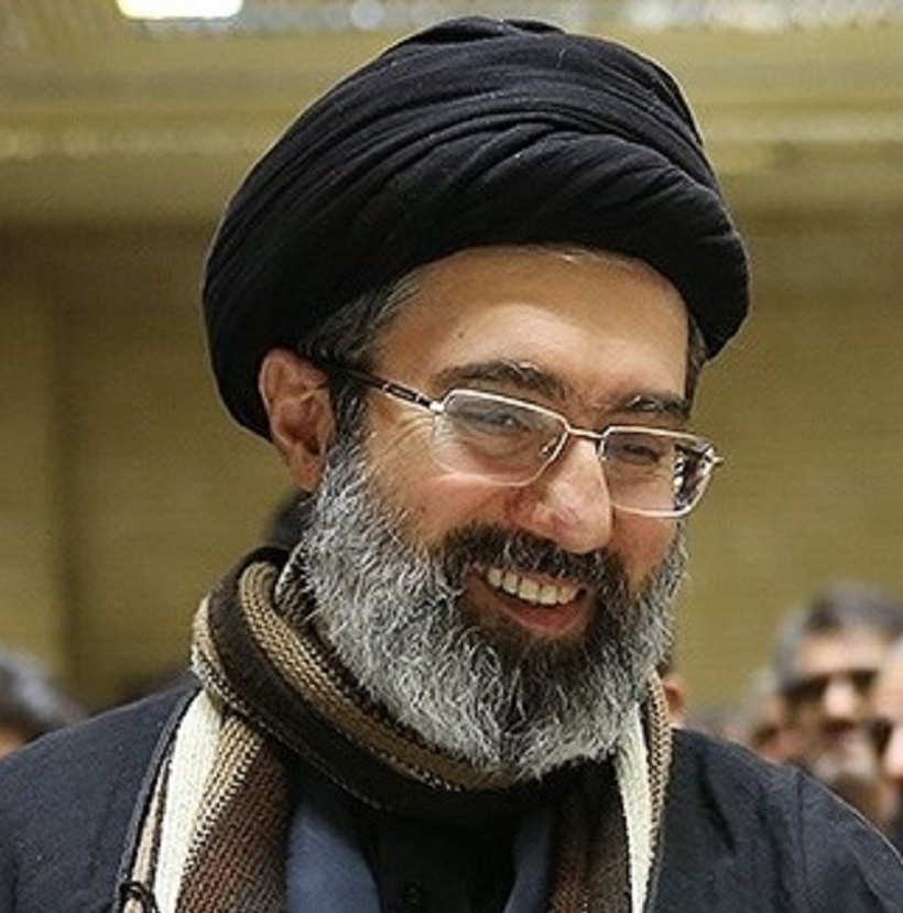     Моджтаба Хаменеи   
(сс) Meghdad Madadi