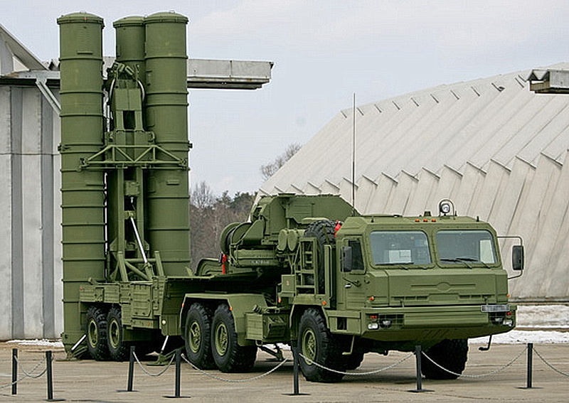     Расчеты ЗРК С-400 «Триумф» ПВО ЦВО   
mil.ru