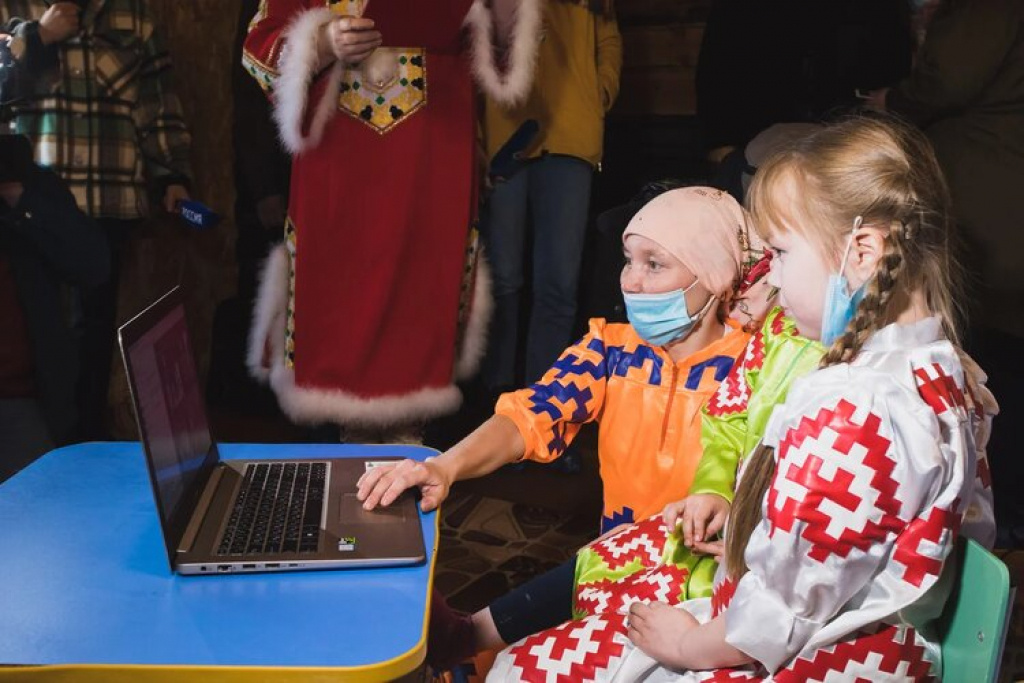    IT-стойбища и чат-бот «Вика» обеспечили Югре лидерство в рейтинге цифровой трансформации регионов