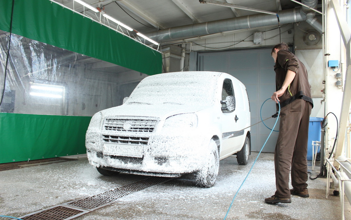    Число предложений о подработке для автомойщиков выросло в 2,5 раза в Удмуртии