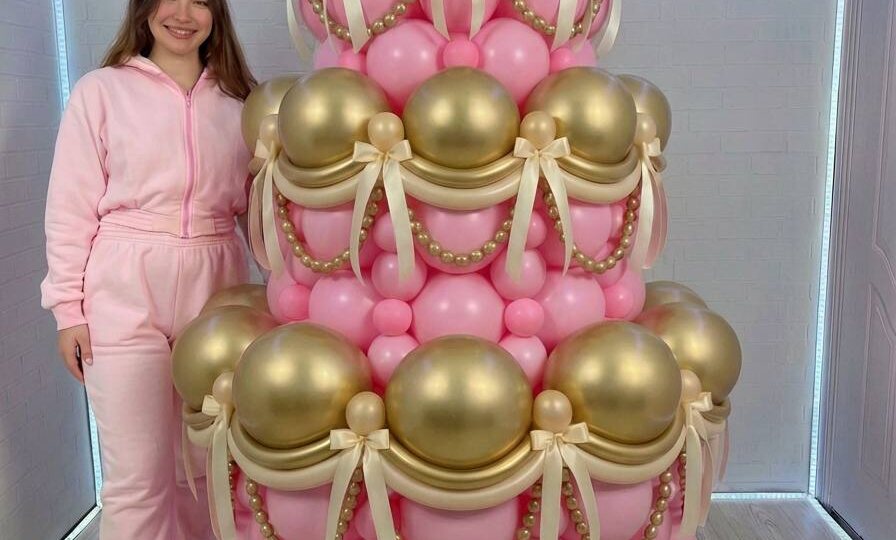 ТОРТ ИЗ ВОЗДУШНЫХ ШАРОВ💖 (цвет и декор можно выбрать любые