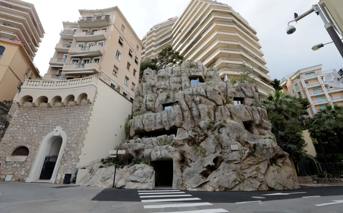 Источник 808