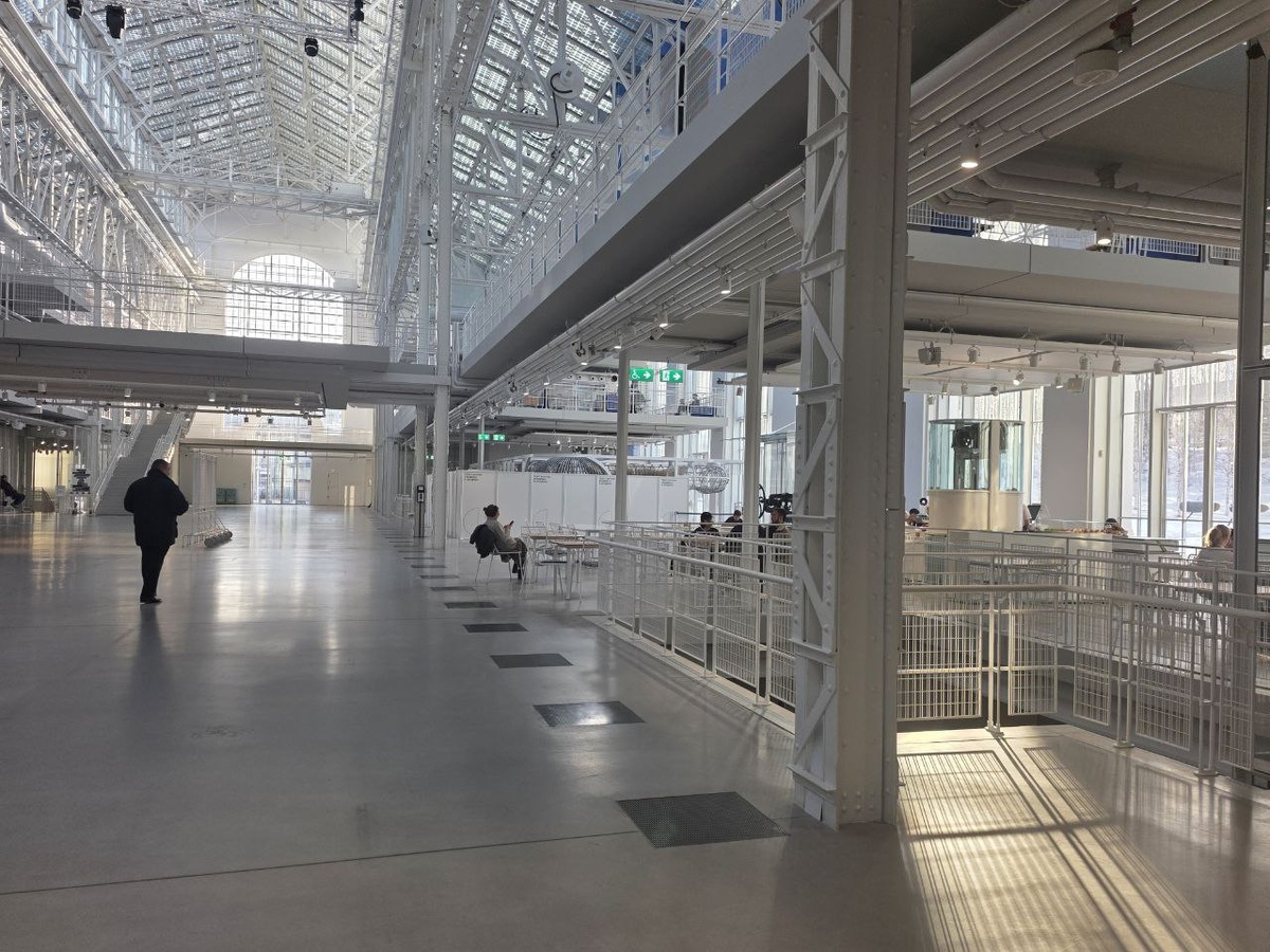 ГЭС-2 внутри