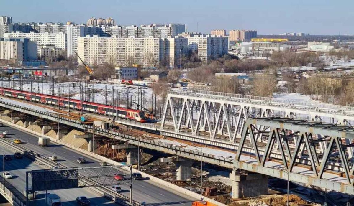     Строительство ВСМ. Источник: ria.ru Автор фото: АГН "Москва" / Денис Воронин