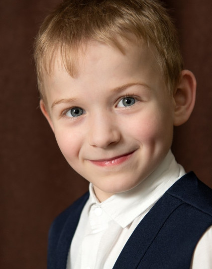 Братьям Дане и Жене нужны родители!