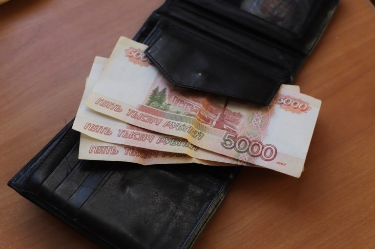 Экс-руководитель бюро МСЭ в Самарской области за взятки оформляла инвалидность