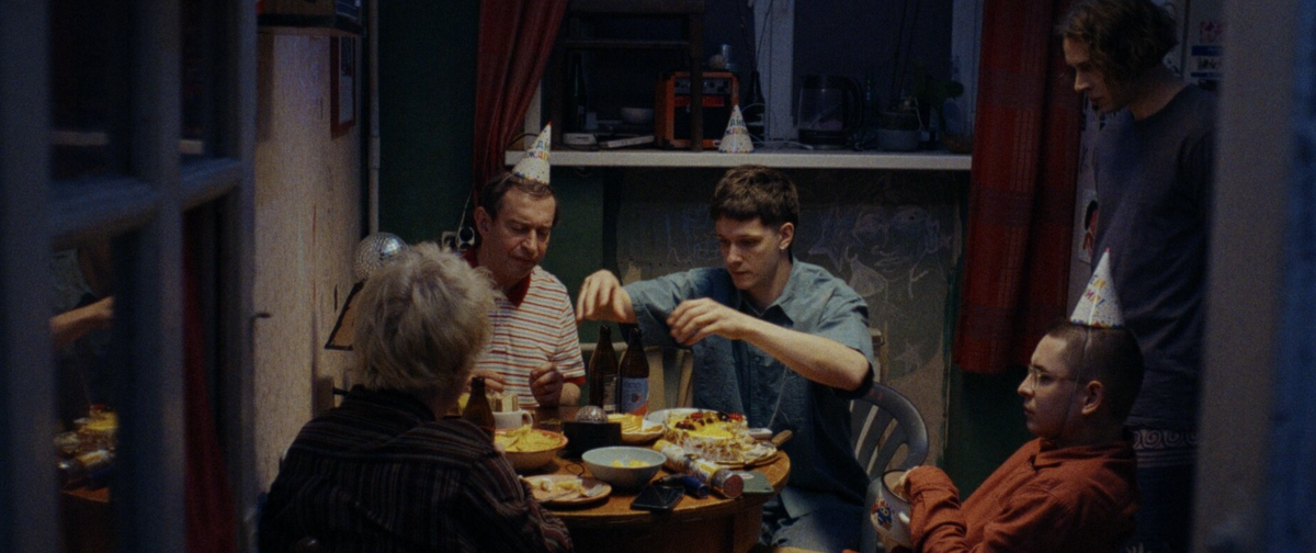 кадр из к/ф "Здесь был Юра" (2025, реж. С.Малкин)