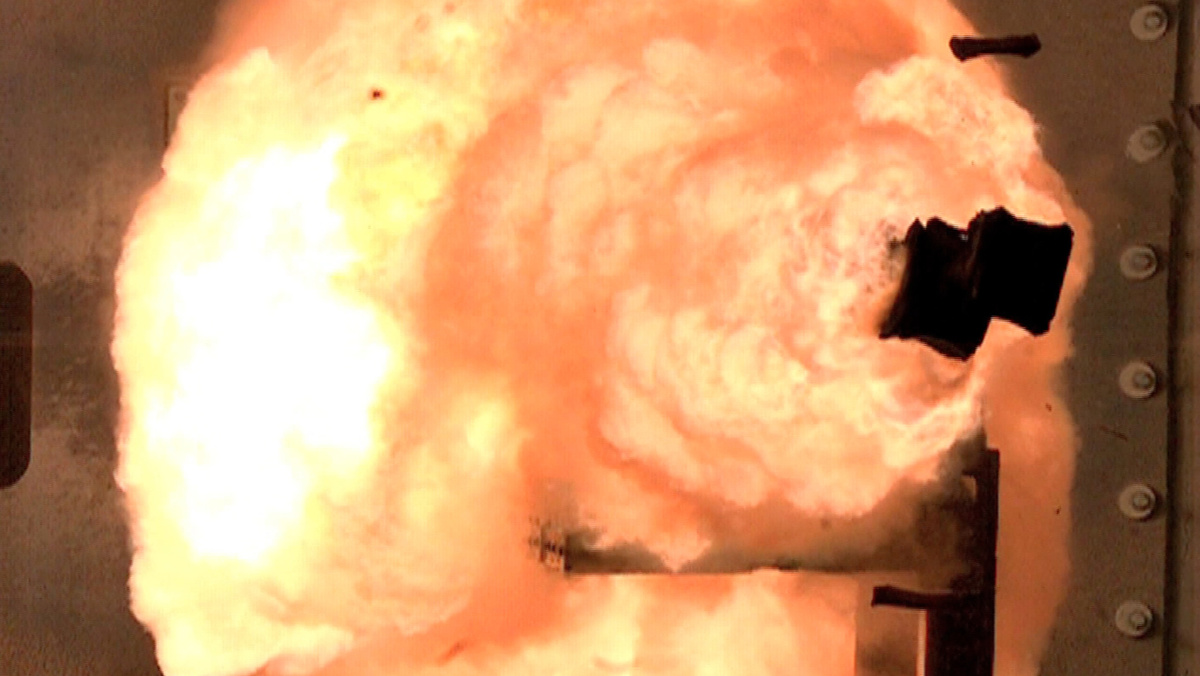    США испытания оружие рельсотрон рейлган ЭМИ-пушка АР