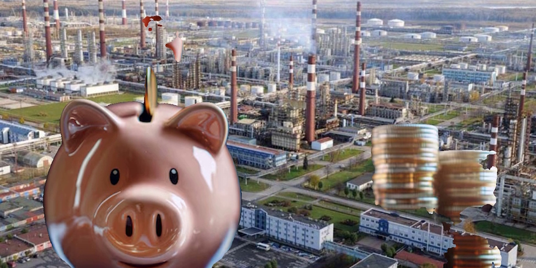 Сбережения россиян растут. И это большая проблема для государства