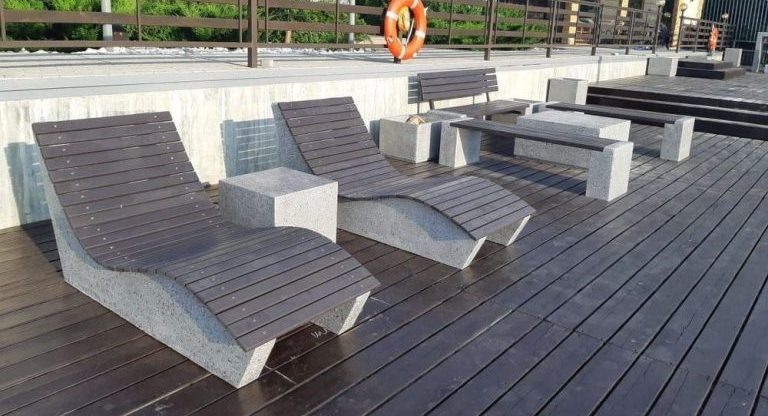 Шезлонг "Пирс" - бетон и дерево