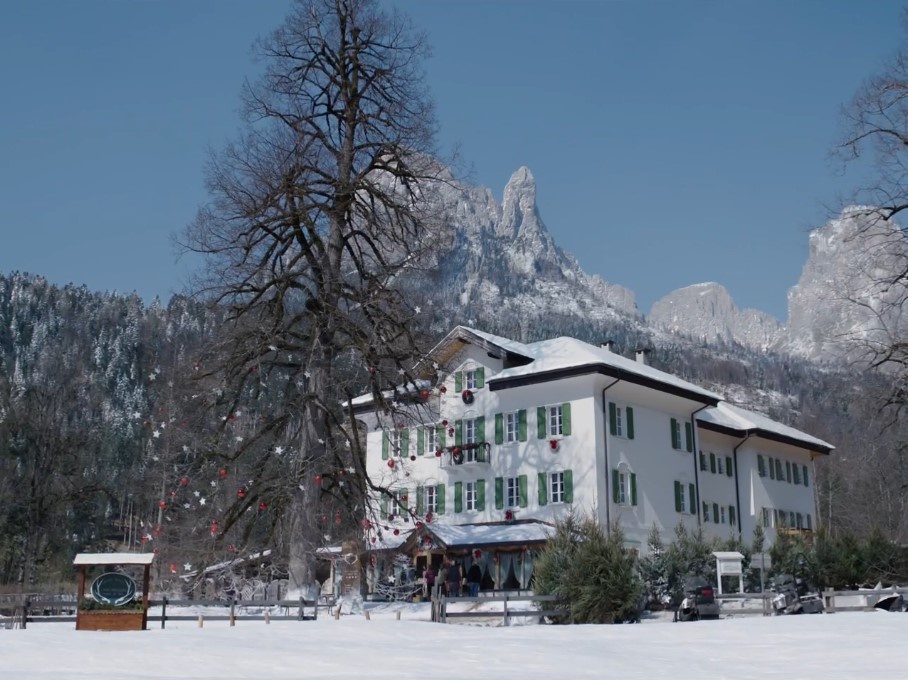 Сериал "Застрявшие вне жизни", Италия, 2023 год