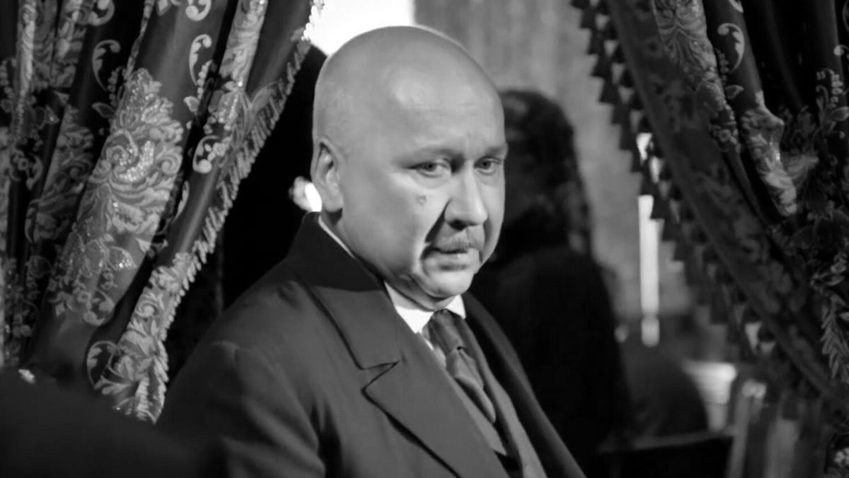    Актер Сергей Бережнов