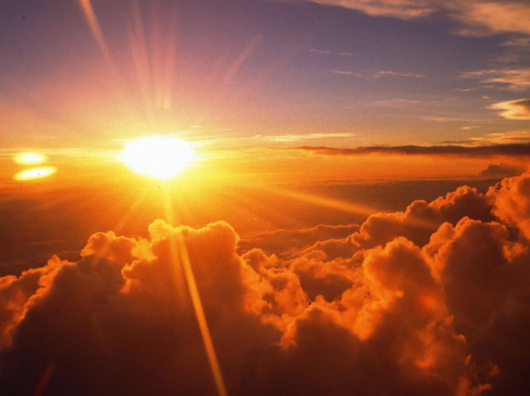    Закат // фото: howdoright.ru