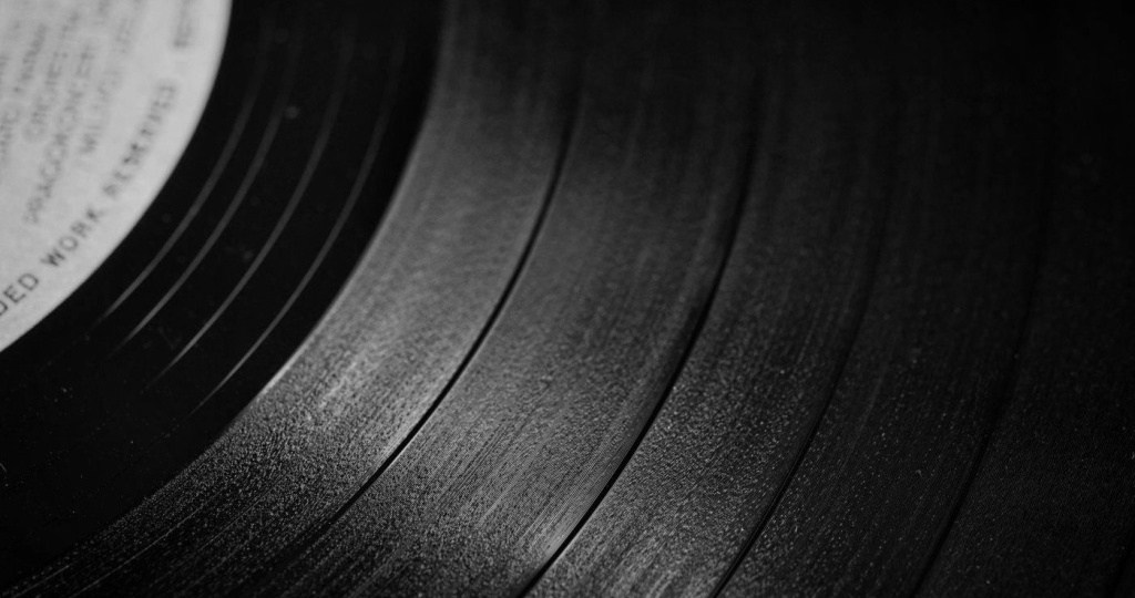 Качество звука на пластинках 45 об/мин