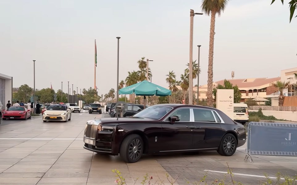 Фото: Prt Scr youtube.com / Supercars on the streets