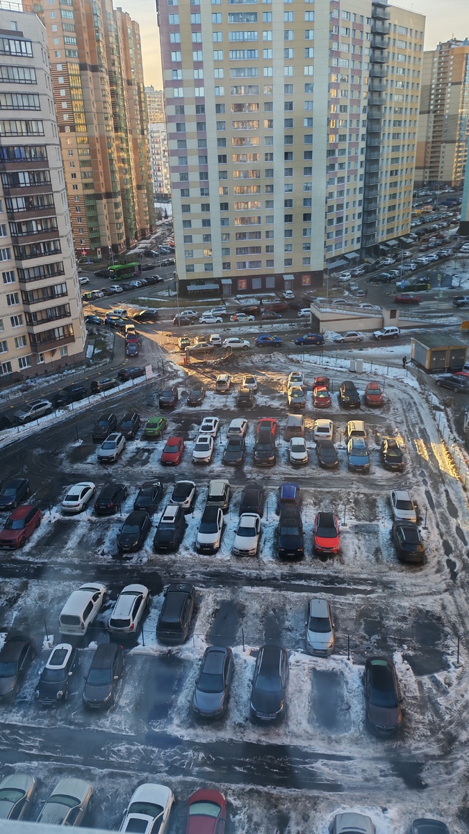 Наш вид из окна в квартире