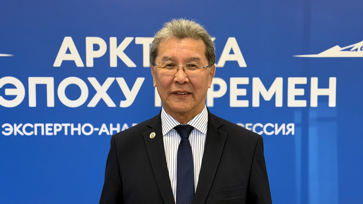   Васильев Владимир Николаевич исполнительный директор Северного Форума на сессии «Арктика в эпоху перемен». Источник: пресс-служба АНО СК «Каспий 2030».