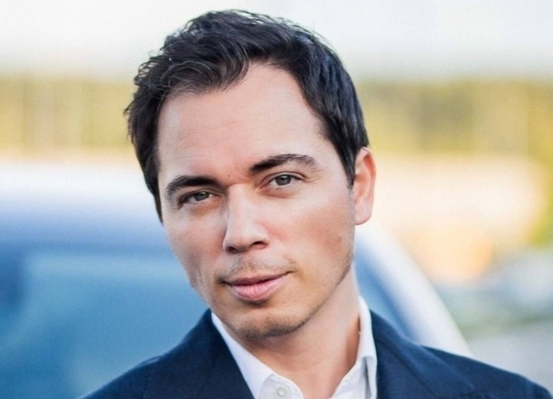     Родион Газманов