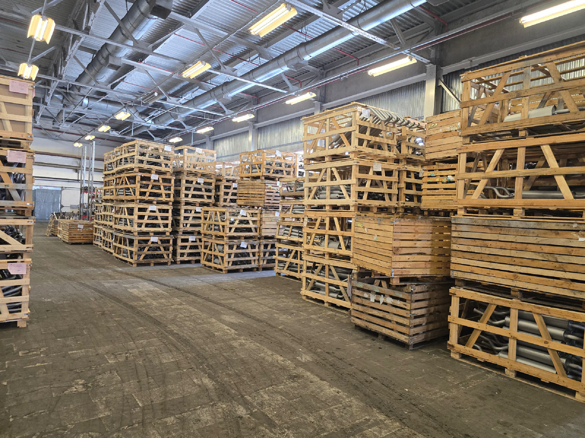 Это склад готовой продукции  завода "Робола"