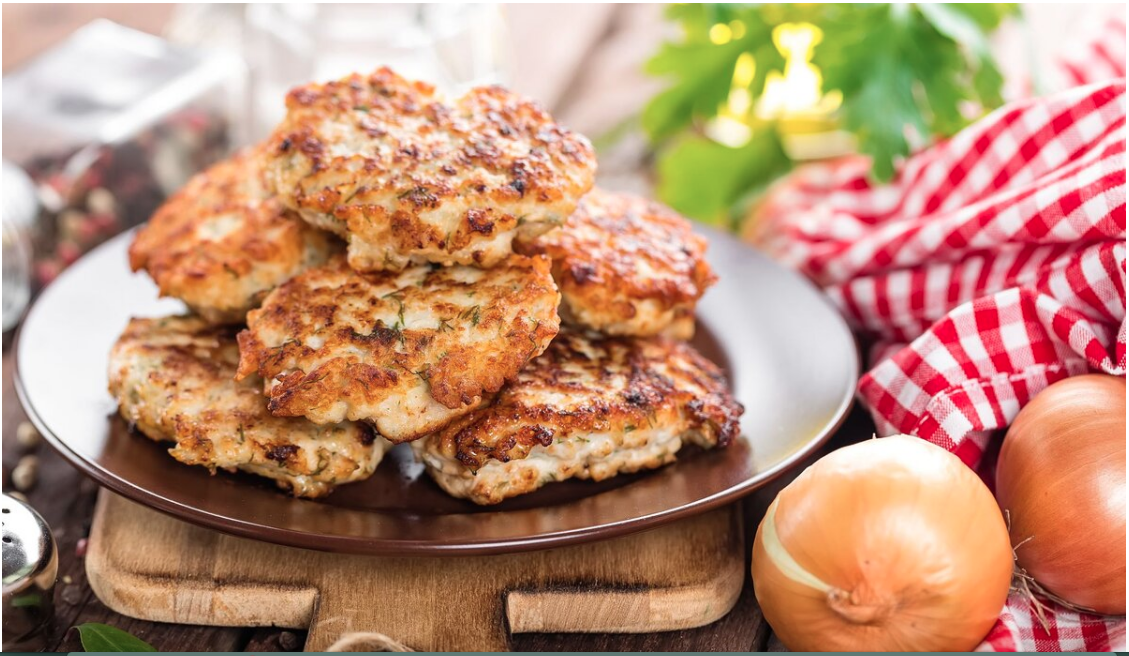 Мясные оладьи.