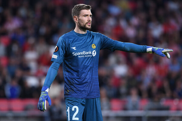 Российский вратарь «Буде-Глимт» Никина Хайкин / Reuters   📷