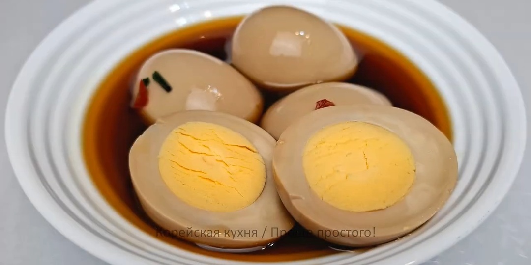 Маринованные яйца по-корейски: готовлю эту закуску уже 15 лет