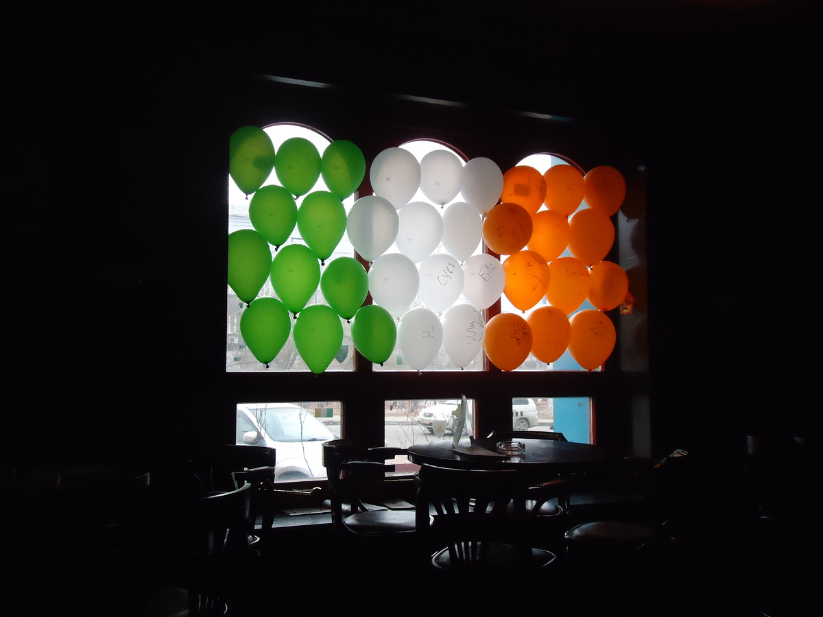 не читайте, что написано на шариках:) - это 17-ое марта - день Святого Патрика ж...