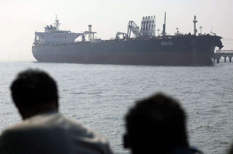   Divyakant Solanki/EPA/TASS