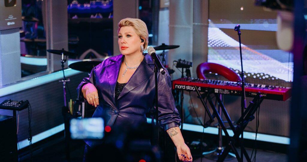 Ева Польна: «Волшебство нужно питать любовью»