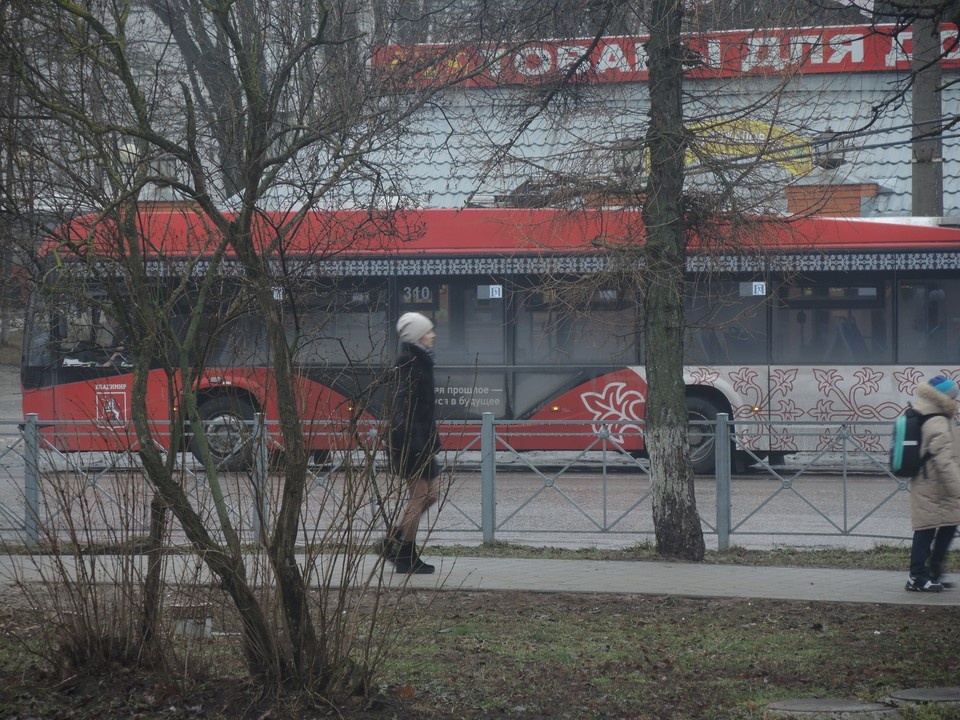    . Алексей КОТМЫШЕВ