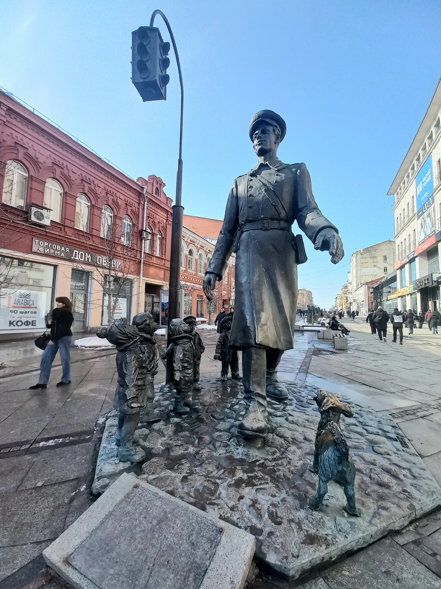 Фото автора. Улица Ленинградская.  Самара. 