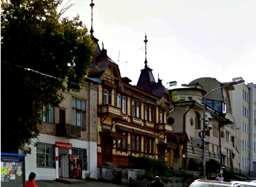 Усадьба Кичаевых в нынешней панораме улицы. Фото из открытых источников в интернете