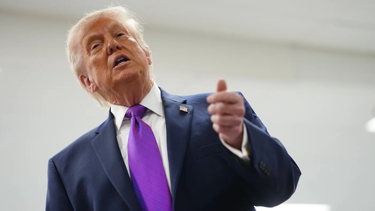   Julia Demaree Nikhinson / AP