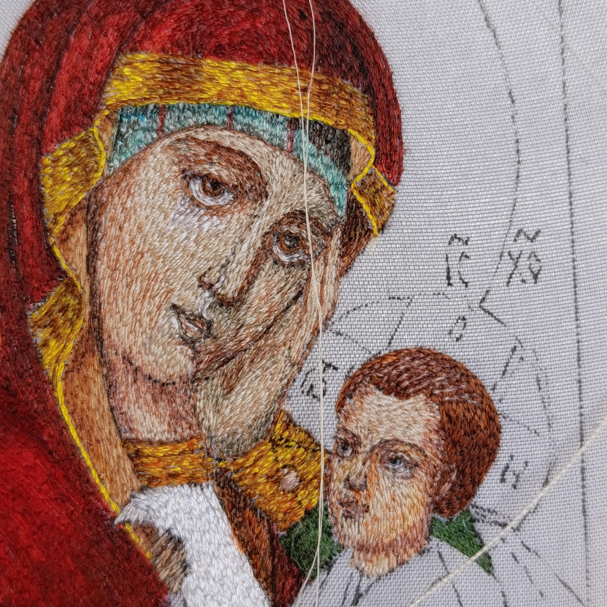 Ручная вышивка, оформление в кожаный складень и чехол. 