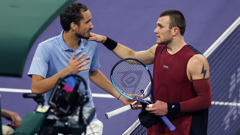     Даниил Медведев и Джек Дрейпер  Clive Brunskill/Getty Images