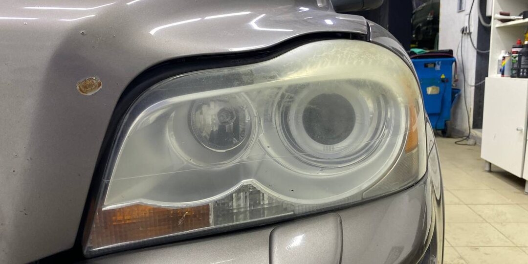 Сколы на капоте - заделываем или ждем распродажи? Экономика ремонта против перекраса.