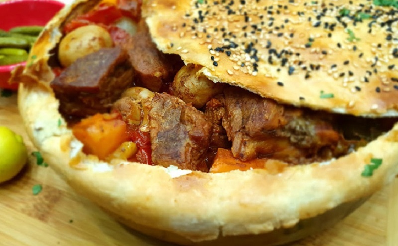 Баранина по-турецки: нежное мясо и насыщенный бульон в одном блюде — секреты восточного вкуса 