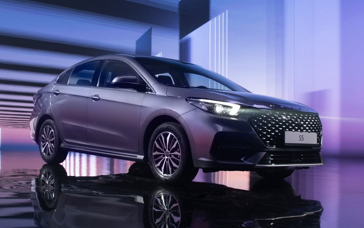 Стильный седан