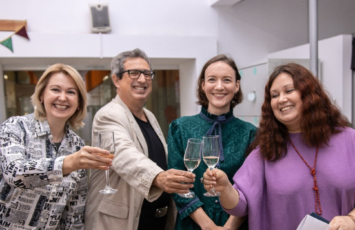 Ю. Якобсон - полубабник по самохарактеристике