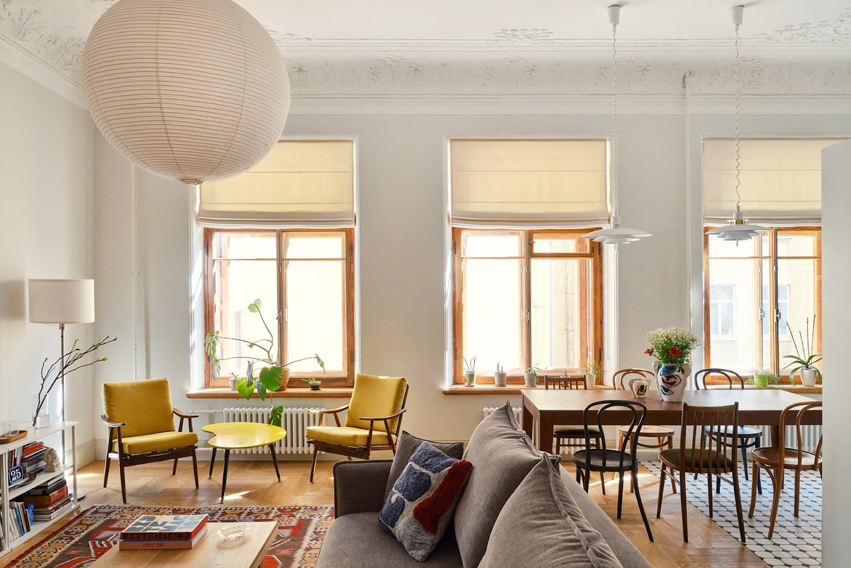 На фото: трешка 120 кв.м в г. Санкт-Петербурге. Дизайн: студия Аси Савельевой; фотограф: Дмитрий Цыренщиков