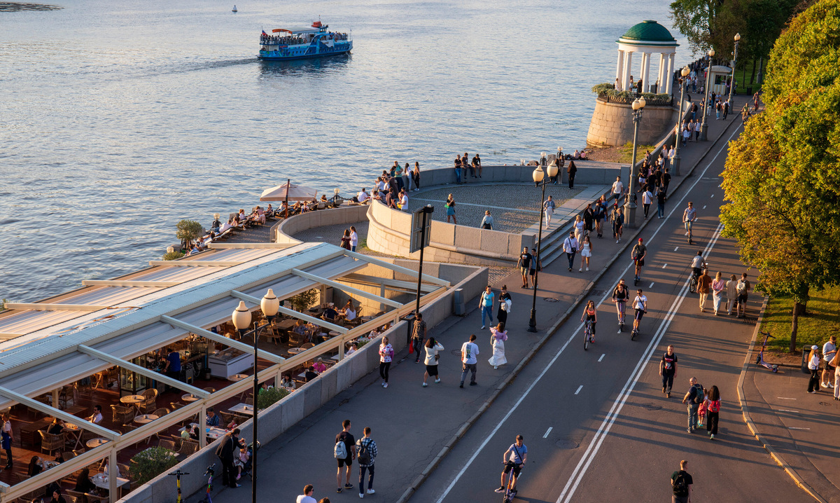 Сегодня ЦПКиО посещают около 100 000 человек в выходные и праздничные дни. Фото: Kaliva / Shutterstock / Fotodom